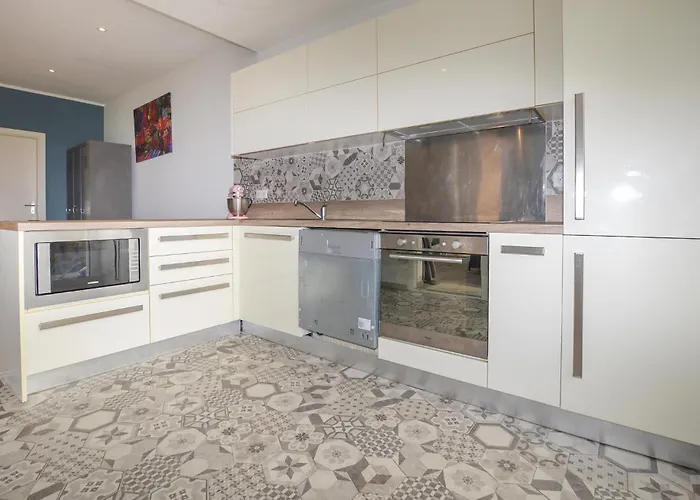 펜션 Piscine Privative 생플로랑