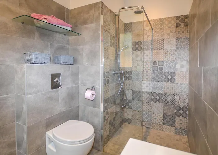 Piscine Privative Vakantiehuis Saint-Florent (Corsica)